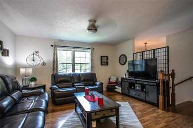 1747 Stilton Ct, Florissant, MO 63031 - photo 5