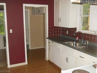 3349 Euclid Heights Blvd, Cleveland, OH 44118 - photo 5