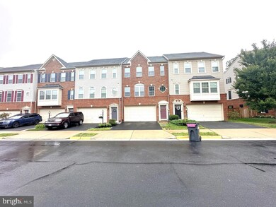 22865 Lacey Oak Terrace, Sterling, VA 20166 - photo 2