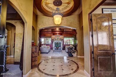 2062 N Woodruff