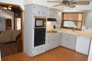 Brand new oven