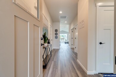 2107 SE Academy St, Dallas, OR 97338 - photo 4