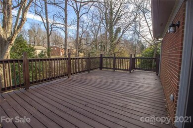 806 Hill St, Shelby, NC 28152 - photo 6