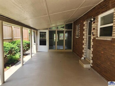 931 S 20th St, Terre Haute, IN 47803 - photo 2