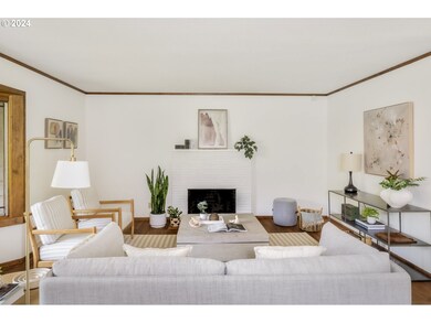 1355 Hallinan St, Lake Oswego, OR 97034 - photo 4