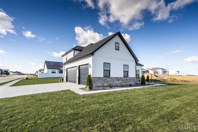 7123 Savannah Dr, Glen Carbon, IL 62034 - photo 3