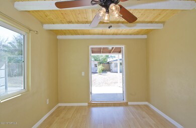 Bedroom 2 (2)