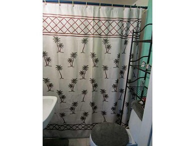 1st Floor Plan. 1ST FLOOR FULL BATH