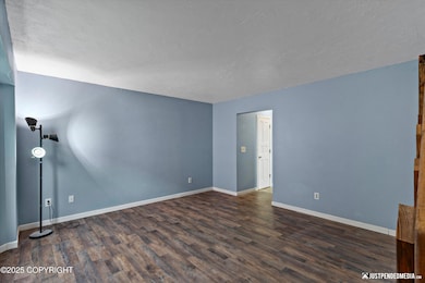 1711 Russian Jack Dr unit B4, Anchorage, AK 99508 - photo 7