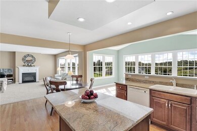 207 Walnut Dr, Eighty Four, PA 15330 - photo 7