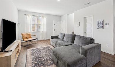 5712 Shore Point Trail, Fort Worth, TX 76119 - photo 6