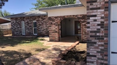 16013 Keno Dr, Horizon City, TX 79928 - photo 2