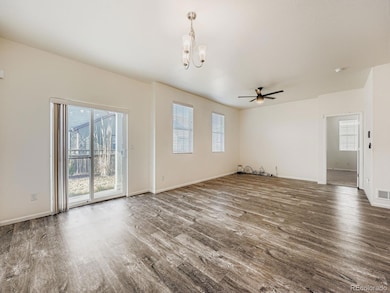 6255 N Gibralter Ct, Aurora, CO 80019 - photo 4