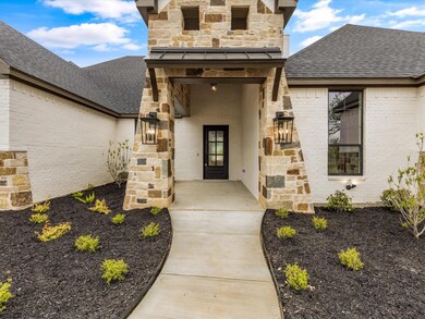 1012 Estancia Blvd, Weatherford, TX 76088 - photo 2