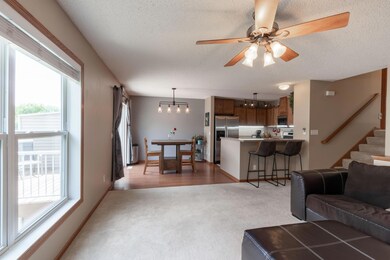 5123 Farnham Dr N, Hugo, MN 55038 - photo 7