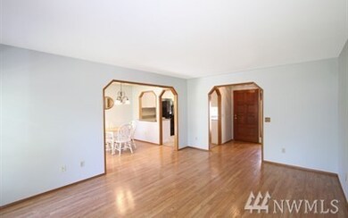 2805 211th St SW, Lynnwood, WA 98036 - photo 4