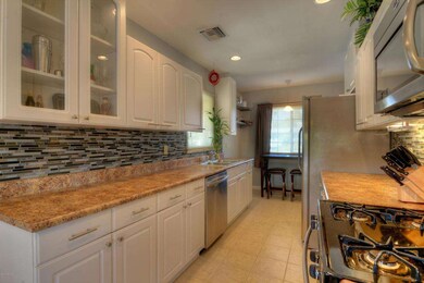 006_Kitchen