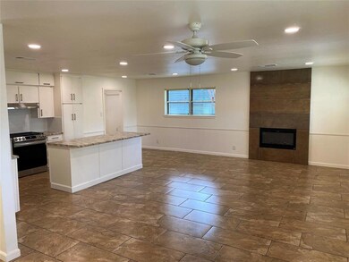 1921 Charleston Dr, Bedford, TX 76022 - photo 5