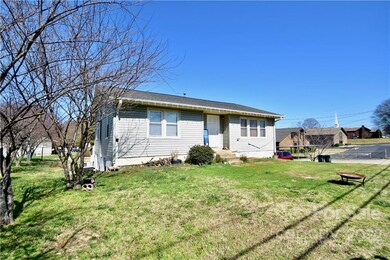 1400 Dallas Cherryville Hwy, Dallas, NC 28034 - photo 2