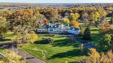 9675 Cunningham Rd, Cincinnati, OH 45243 - photo 4