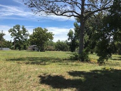 View from Gill St/Altamaha looking to Oak St