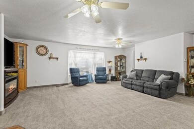 006. Living Area 1