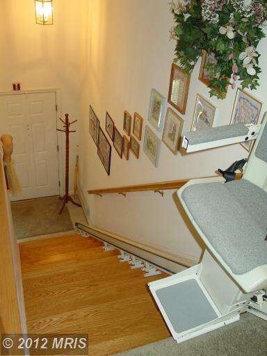 25240 Lake Shore Square unit 200, Chantilly, VA 20152 - photo 4