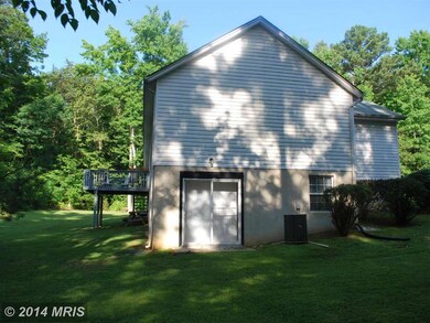 12970 W Hatton Rd, Newburg, MD 20664 - photo 3