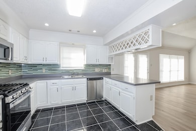 6650 Spencer Forest Cove W, Memphis, TN 38141 - photo 6