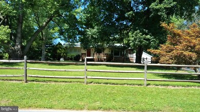 518 Cockeys Mill Rd, Reisterstown, MD 21136 - photo 5