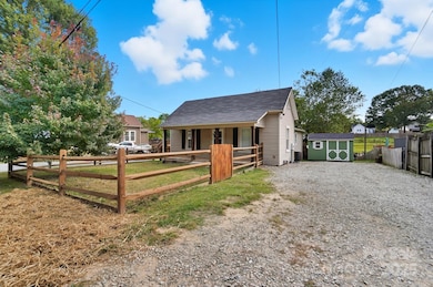 64 Robinson Dr SW, Concord, NC 28027 - photo 6