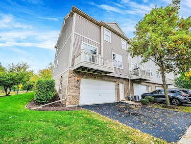 1090 Maubert Ct, Carol Stream, IL 60188 - photo 6