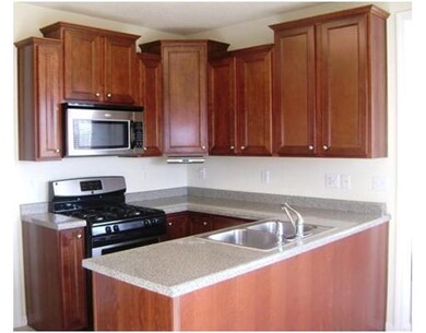 Kitchen. Upgraded kitchen with staggereed cabinets