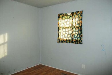 334 Tulsa Ave, Carpentersville, IL 60110 - photo 7