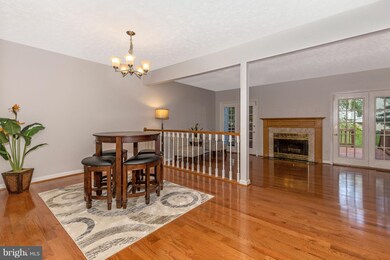 9607 Donnan Castle Ct, Laurel, MD 20723 - photo 6