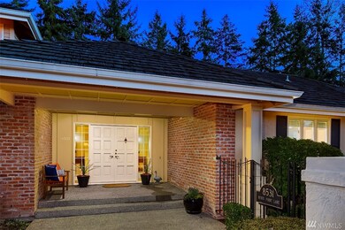 8531 Hunts Point Ln, Hunts Point, WA 98004 - photo 2