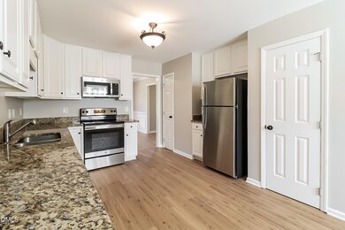 113 Nightshade Ln, Garner, NC 27529 - photo 6