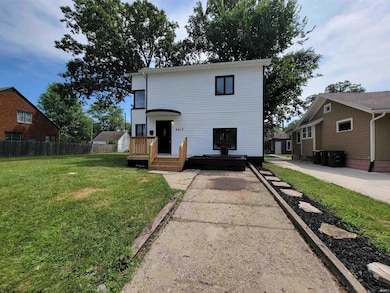 4615 S Calhoun St, Fort Wayne, IN 46807 - photo 2