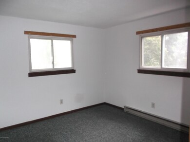 219 Joy Glen unit 201, Effort, PA 18330 - photo 4