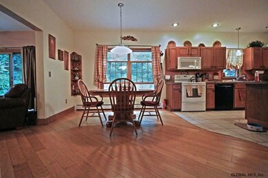 7 Springs Ln, Troy, NY 12180 - photo 6