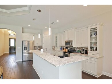 1618 Serrano Cir, Naples, FL 34105 - photo 3