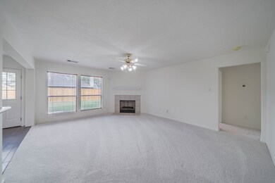 4201 Seminole Dr, Pearland, TX 77584 - photo 7