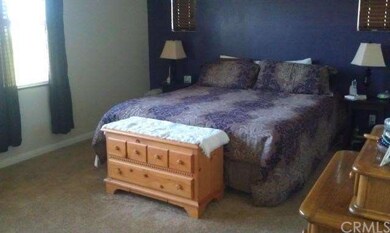 MASTER BEDROOM WITH GORGEOUS BRIGHT NATURAL LIGHTE