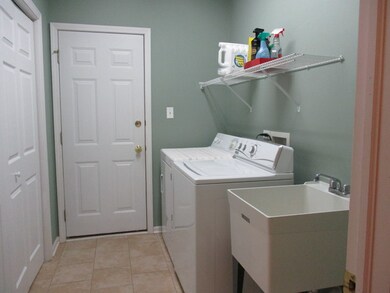 2335 Joyce Ln, Naperville, IL 60564 - photo 5