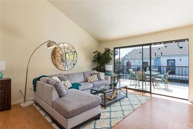 Blend your indoor and outdoor entertaining!