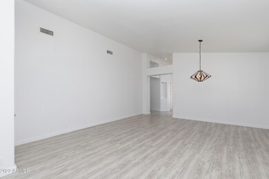 7251 E Lakeview Ave, Mesa, AZ 85209 - photo 2