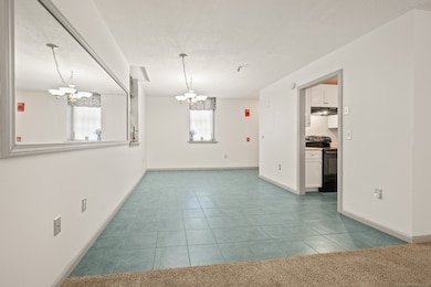 1 Russell St unit 11, Middletown, CT 06457 - photo 7