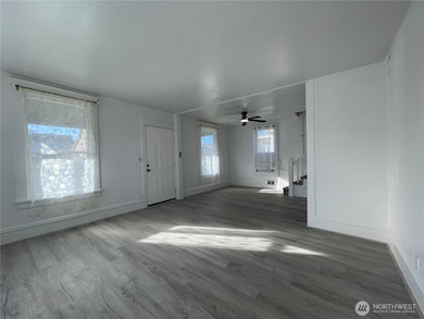 303 Methow St, Wenatchee, WA 98801 - photo 3