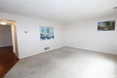 10272 Bourbon St, Newburgh, IN 47630 - photo 4