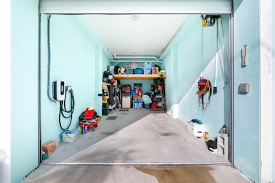 101725 Gray 875  la Paloma Rd SIZED dfp-